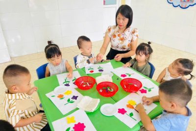 TRƯỜNG MẦM NON LAM HẠ TỔ CHỨC NGÀY 20/10- NGÀY PHỤ NỮ VIỆT NAM